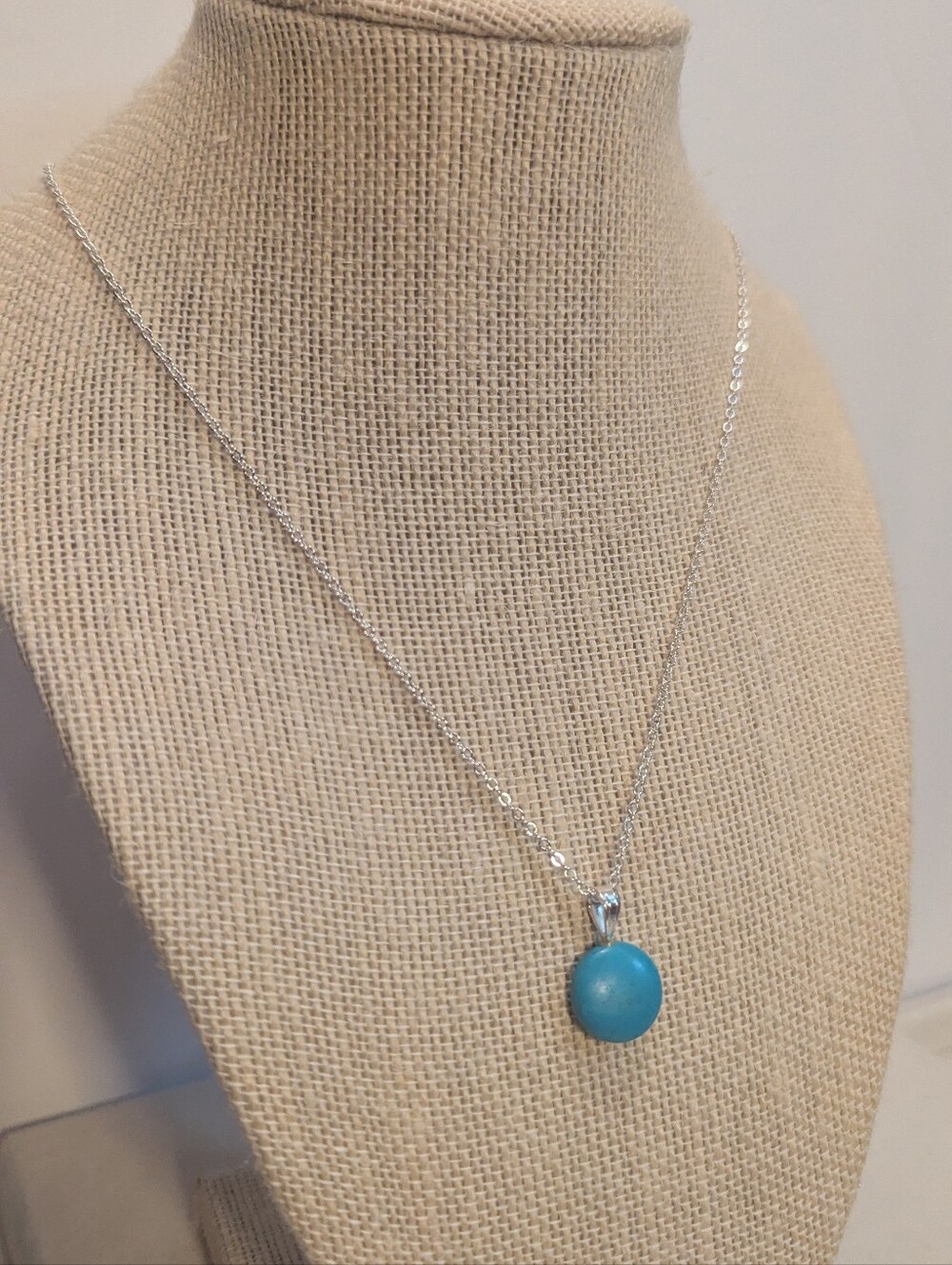 Turquoise Pendant Necklace - Women Jewelry 18" P042926-10